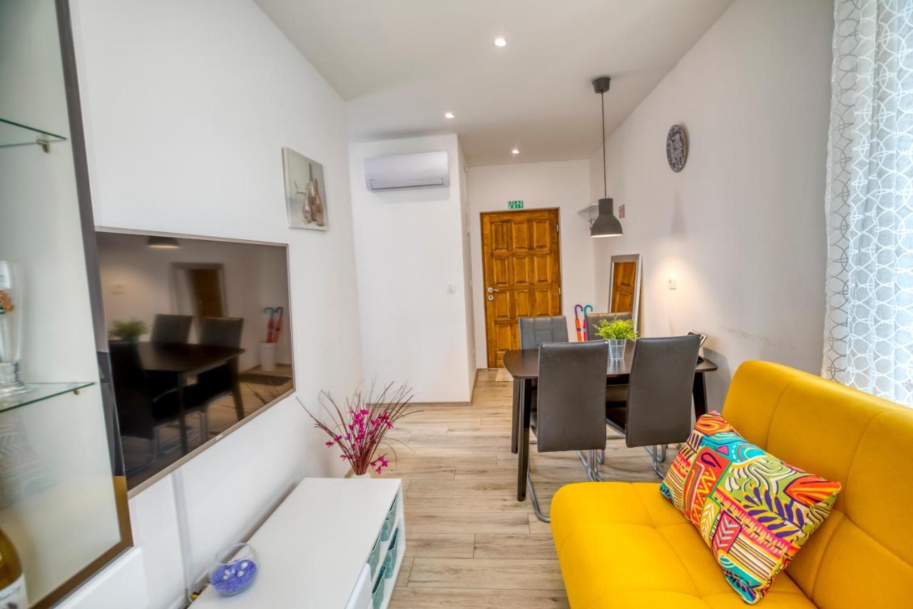Apartment Grace, Feel At Home - Away From Home Split Exterior foto